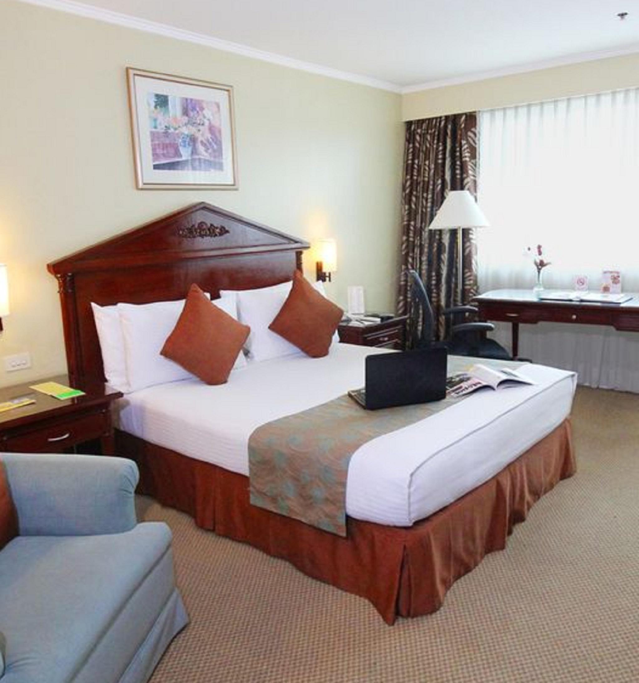 Oxford Suites Makati Makati City Ngoại thất bức ảnh