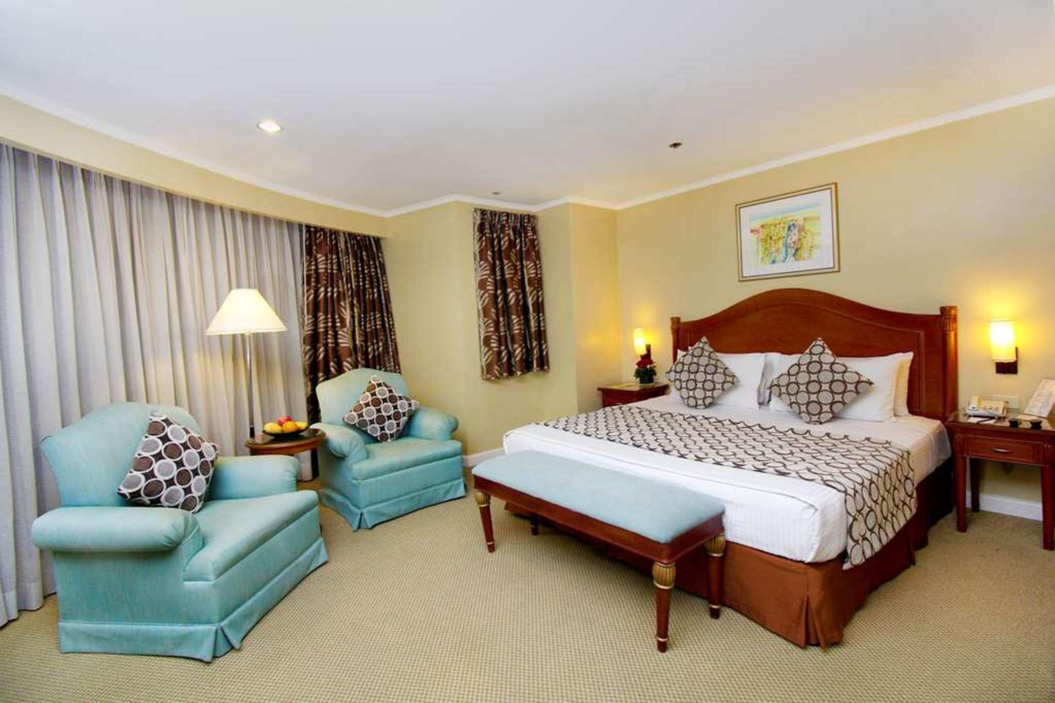 Oxford Suites Makati Makati City Ngoại thất bức ảnh