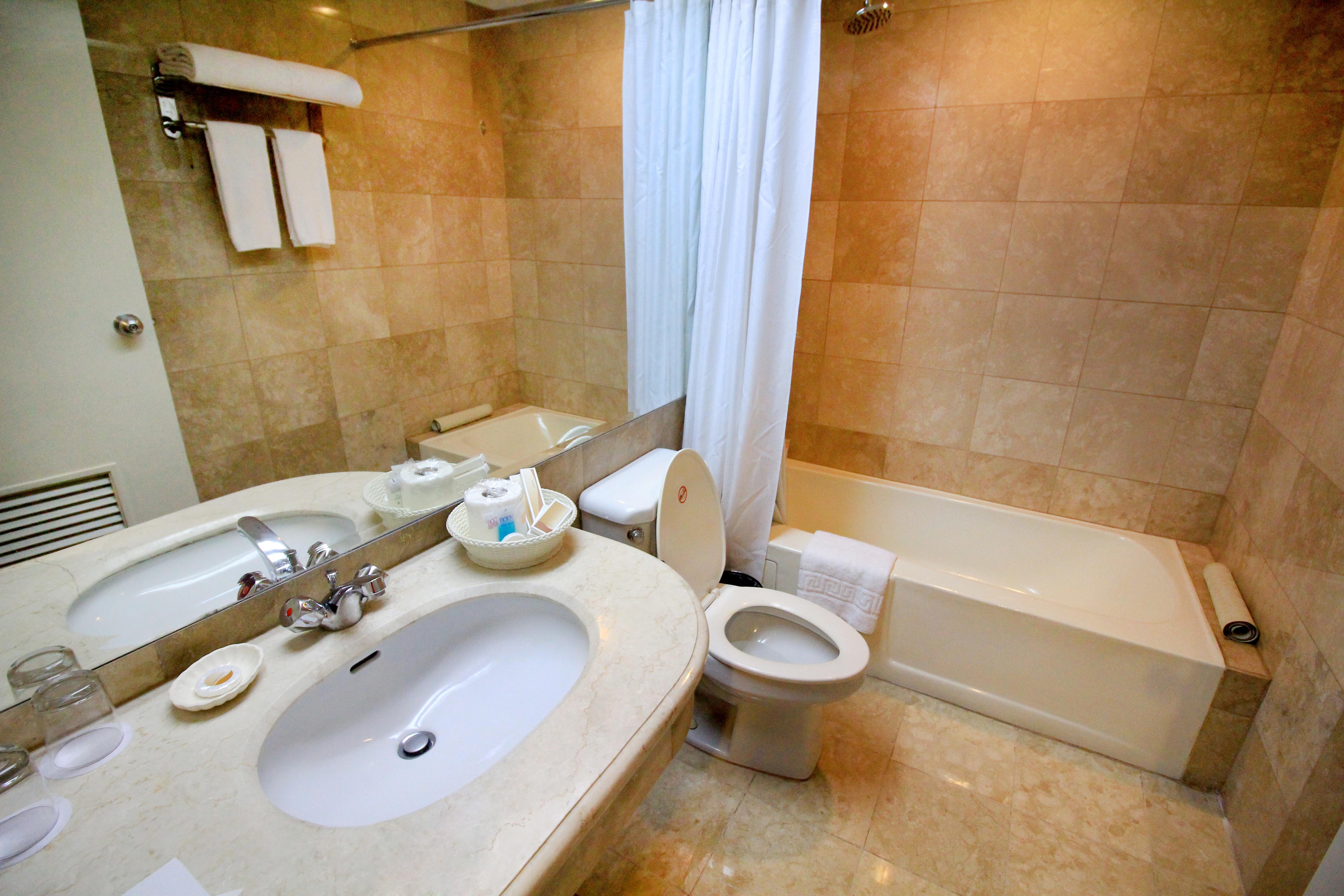 Oxford Suites Makati Makati City Ngoại thất bức ảnh