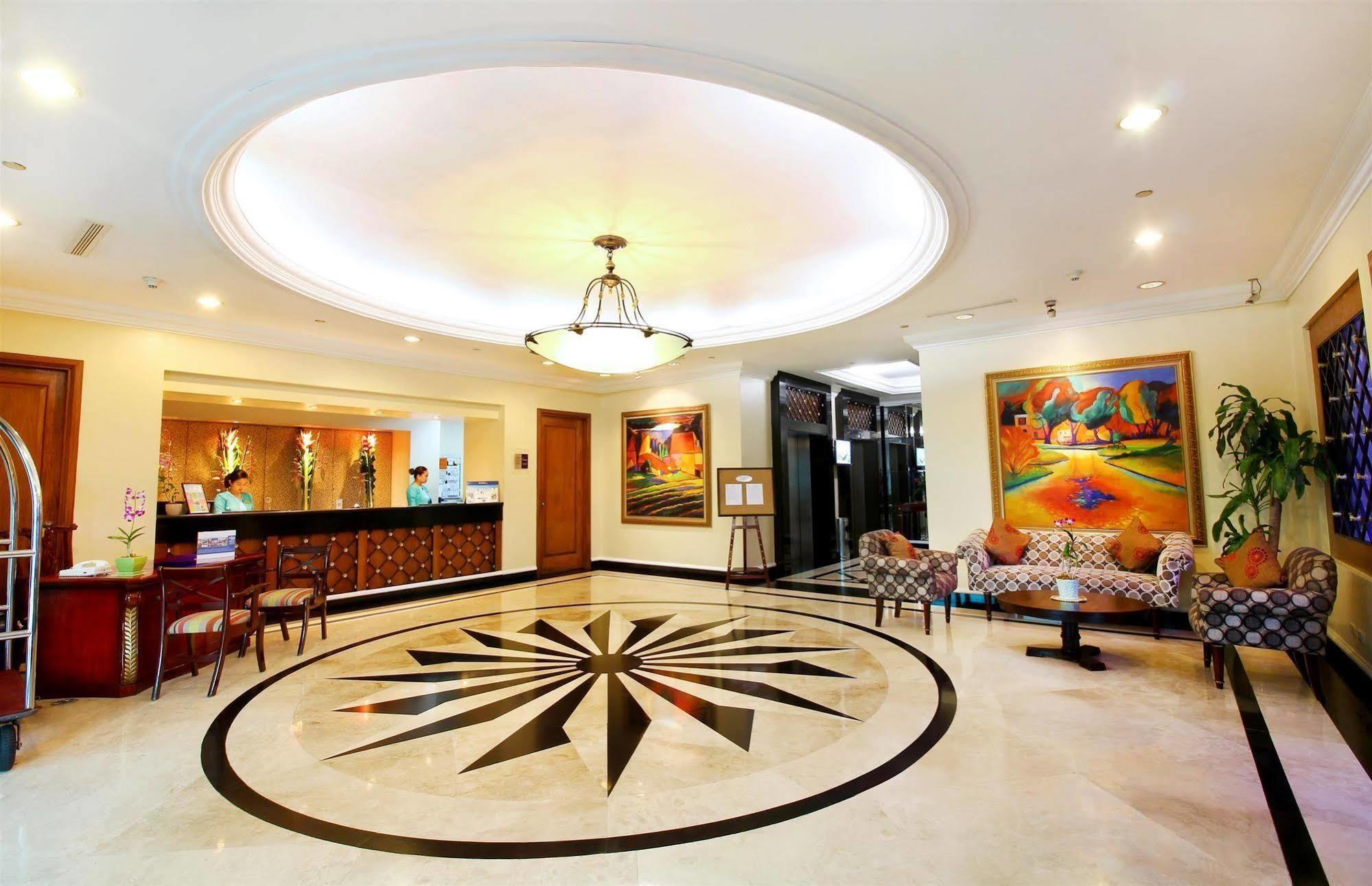 Oxford Suites Makati Makati City Ngoại thất bức ảnh